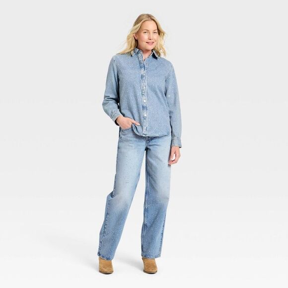 Open Box - Universal Thread - Women's Button-Down Rhinestone Denim Sh Light Wash - Picture 3 of 4